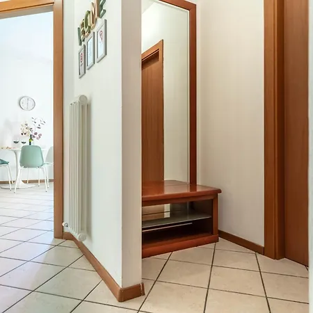 Free Parking-historical Luxury Palace- View-free Wifi&pet Friendly Apartment