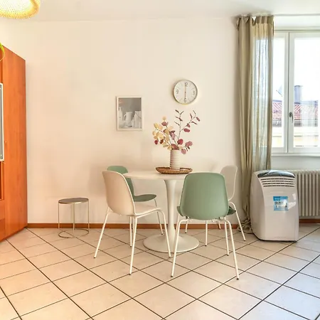 Free Parking-historical Luxury Palace- View-free Wifi&pet Friendly